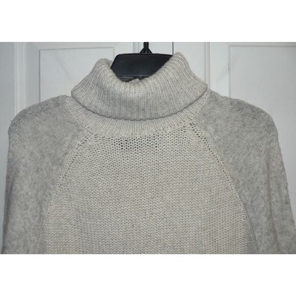 Line Knitwear Womens Cove Mixed Yarn Turtleneck Sweater in Light Gray XSmall $98 - Picture 2 of 3